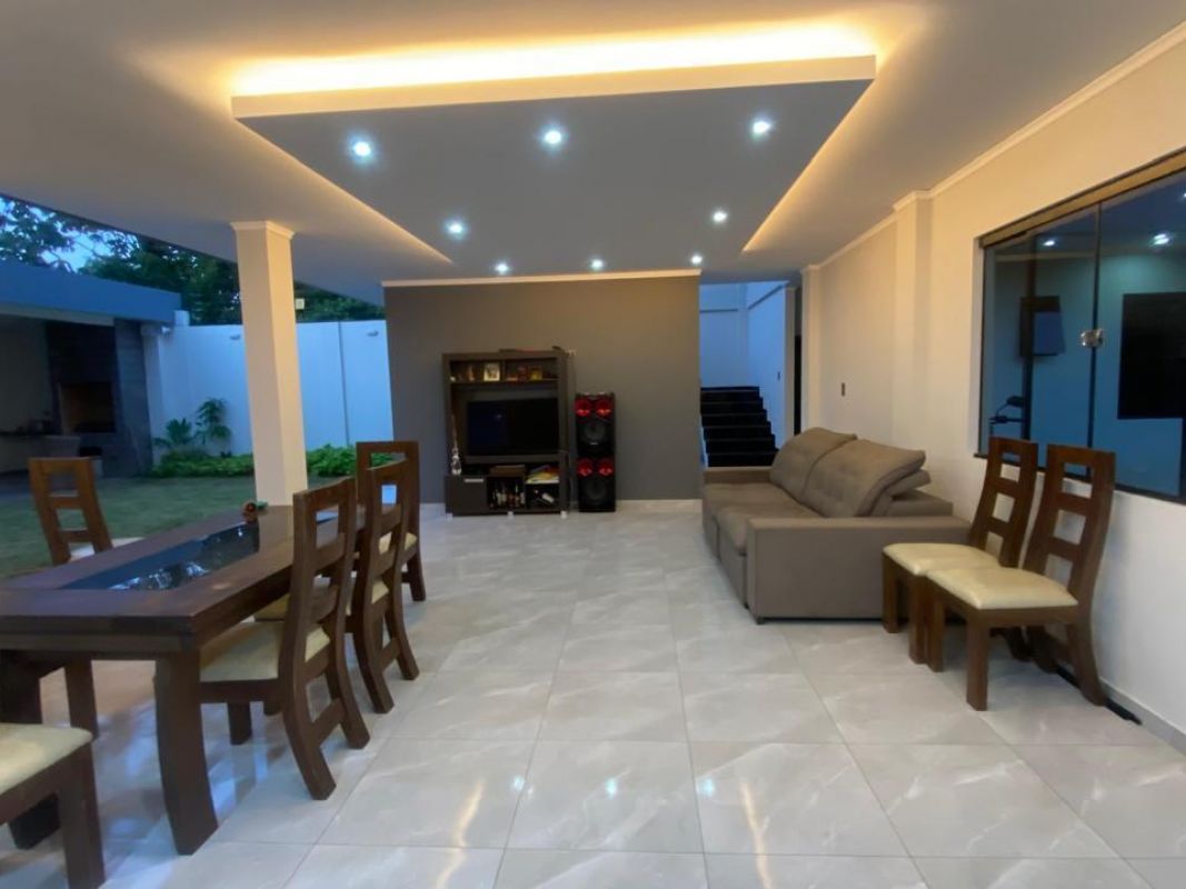 CASA COMERCIAL — imagen 2