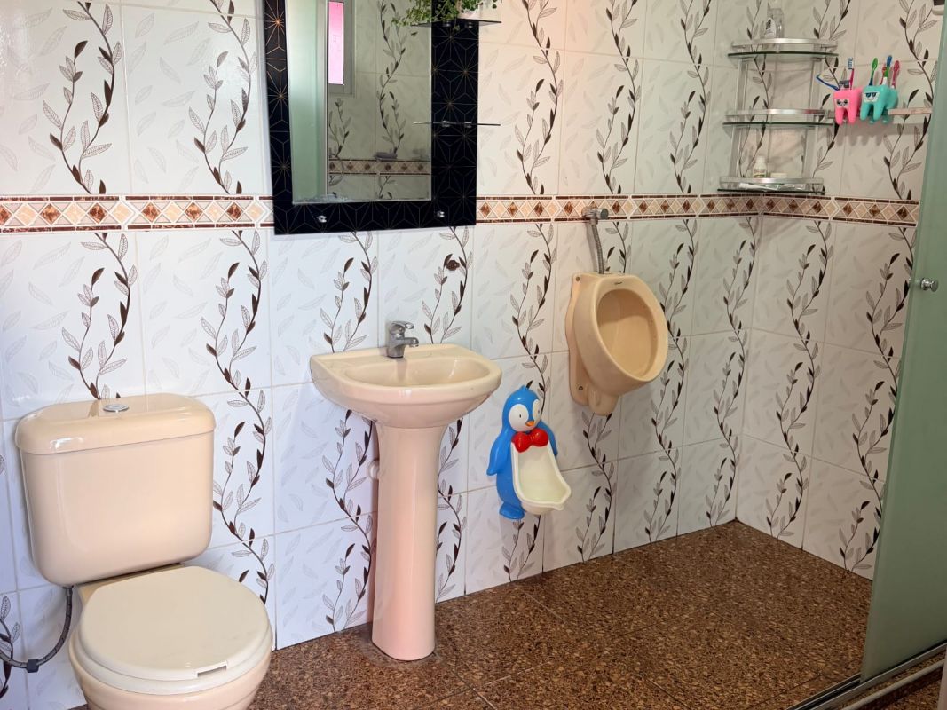 CASA EN ESQUINA CON ALTO POTENCIAL COMERCIAL — imagen 13