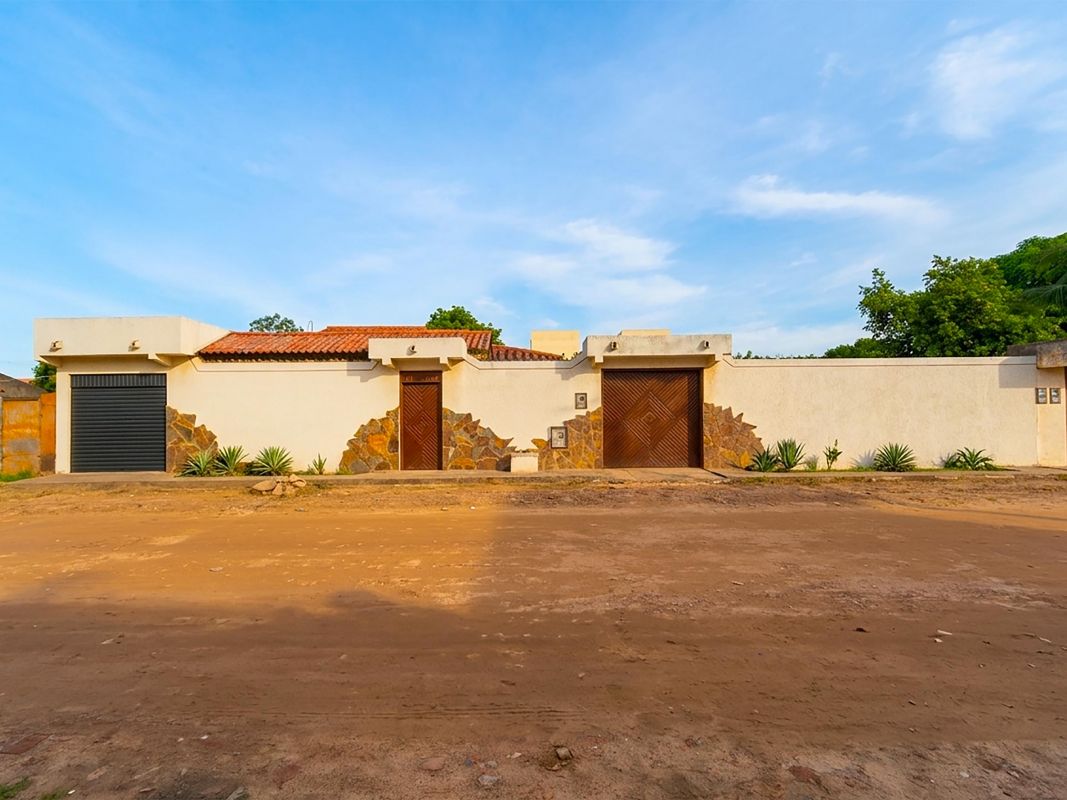 Casa de 3 dorm. de 720 m2 — imagen 4