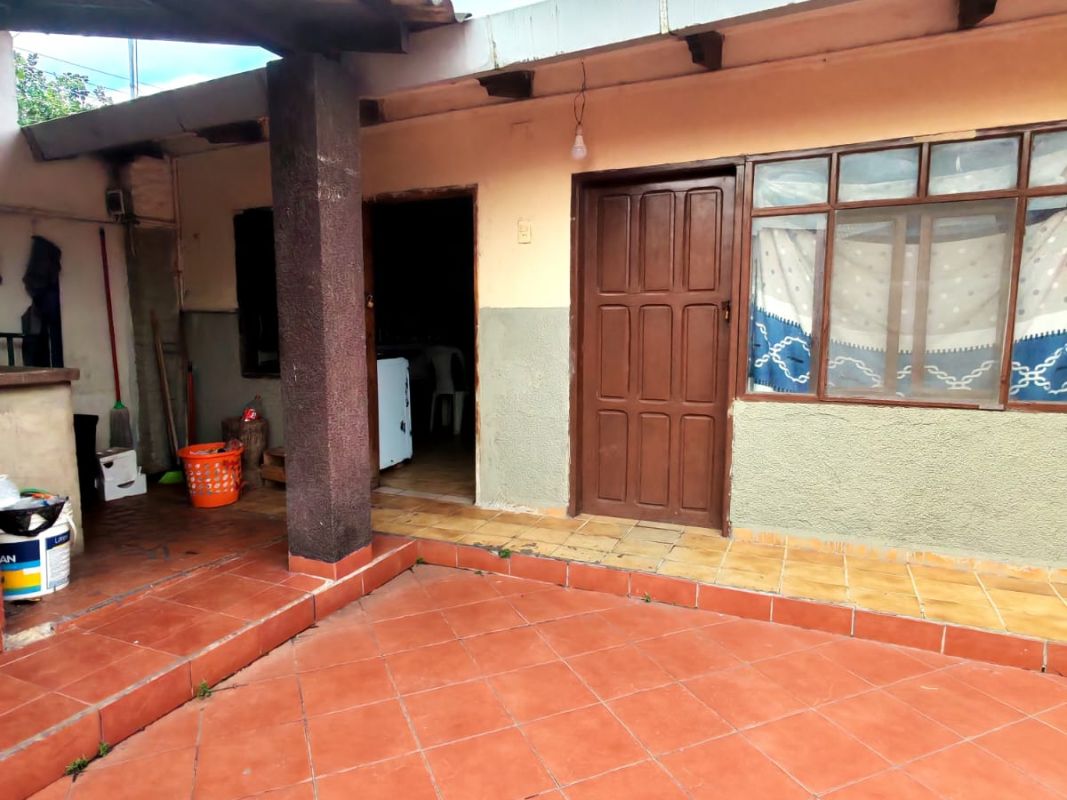 CASA EN VENTA, ZONA EL ABASTO ANTIGUO — imagen 4