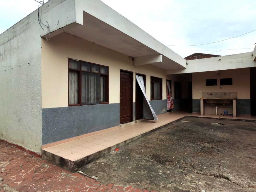 CASA EN VENTA, ZONA EL ABASTO ANTIGUO — imagen 8