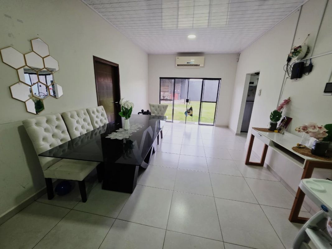 CASA EN VENTA  - URB . VALPARAISO — imagen 7