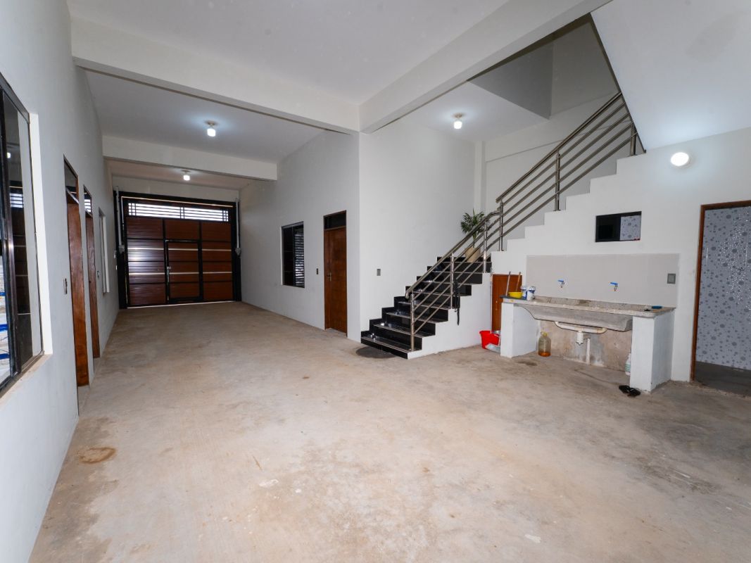 CASA EN VENTA CON GALPON — imagen 4