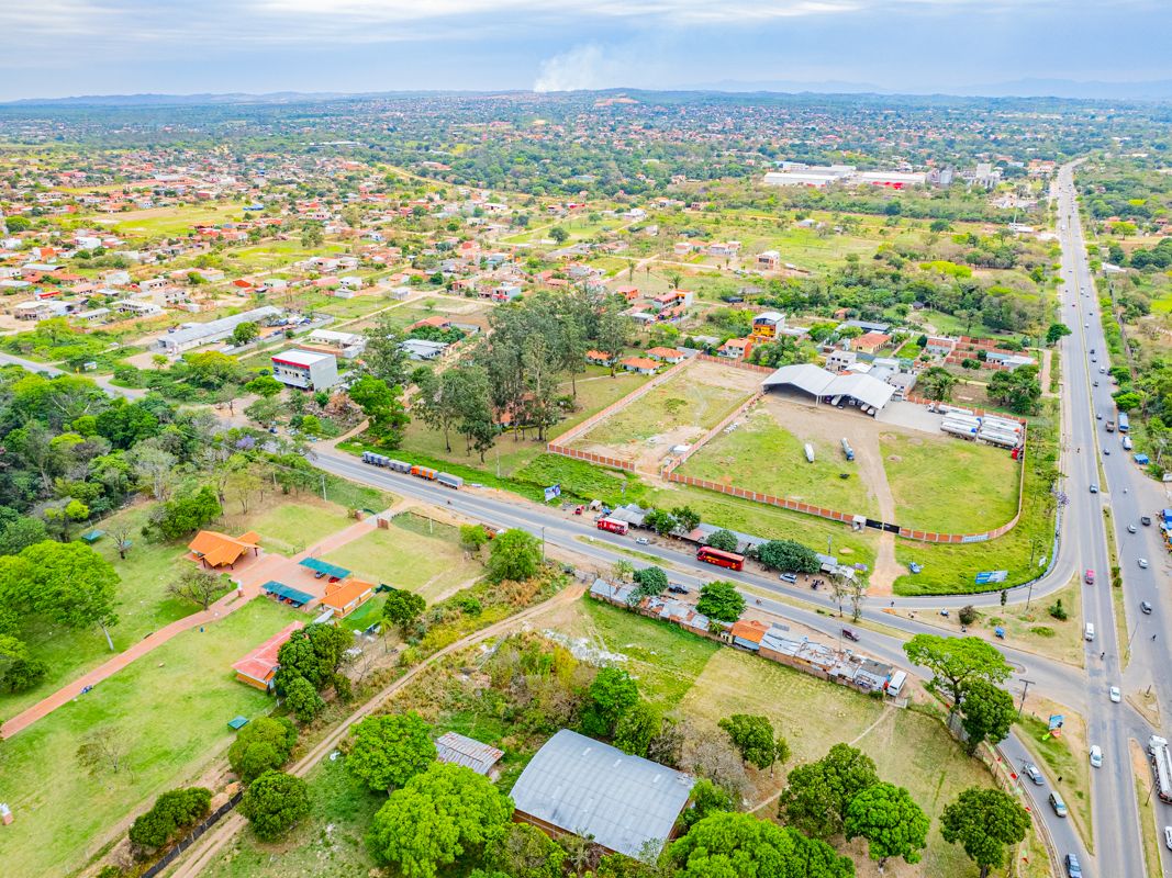CASA EN KM13 DVLG - Cerca del Hipermaxi — imagen 17