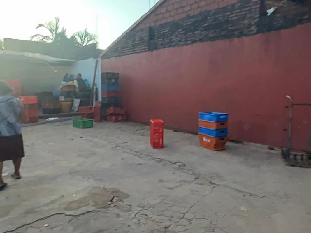 Casa con terreno amplio ,zona santos dumont — imagen 3