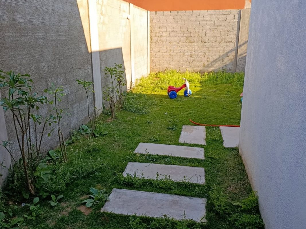 CASA EN KM13 DVLG - Cerca del Hipermaxi — imagen 13