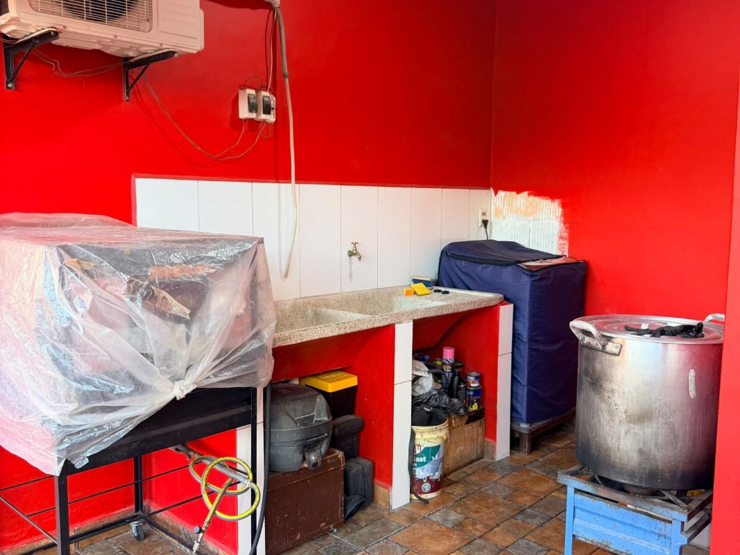 CASA EN ESQUINA CON ALTO POTENCIAL COMERCIAL — imagen 16