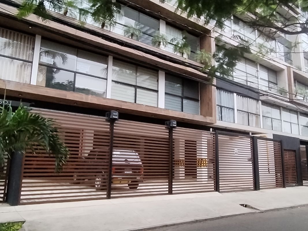Departamento en Venta en Equipetrol Condominio Stanza — imagen 1