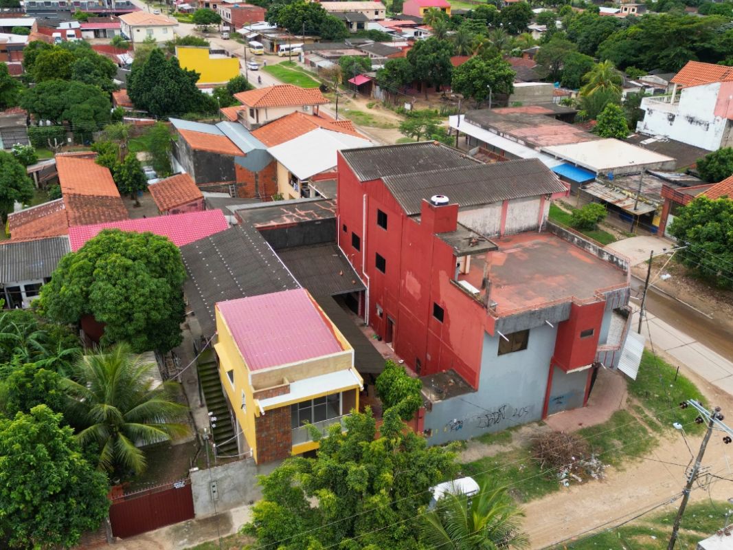 CASA COMERCIAL DE 3 PLANTAS — imagen 12
