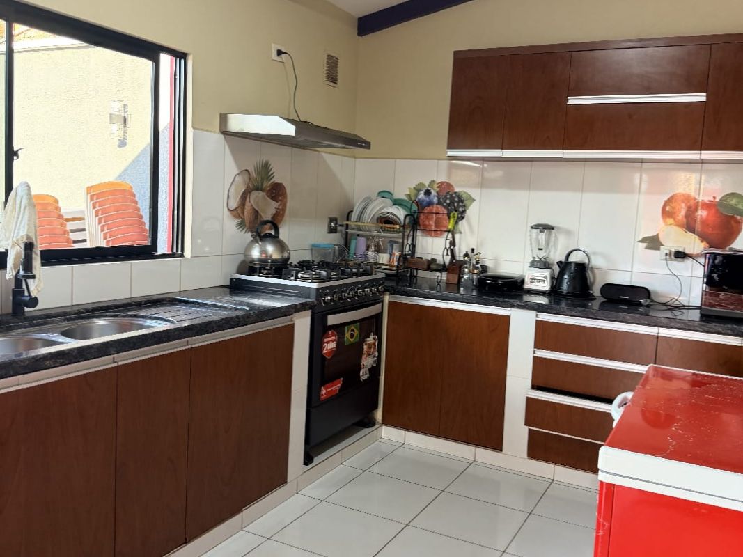 CASA EN ESQUINA CON ALTO POTENCIAL COMERCIAL — imagen 6