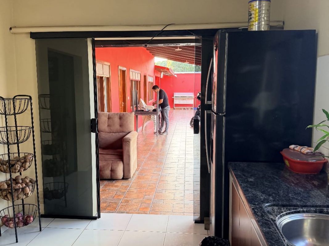 CASA EN ESQUINA CON ALTO POTENCIAL COMERCIAL — imagen 8