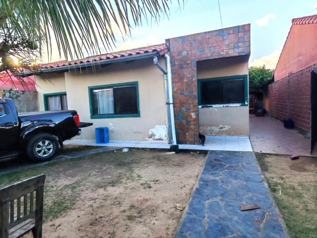 CASA EN VENTA - ZONA SUR — imagen 1