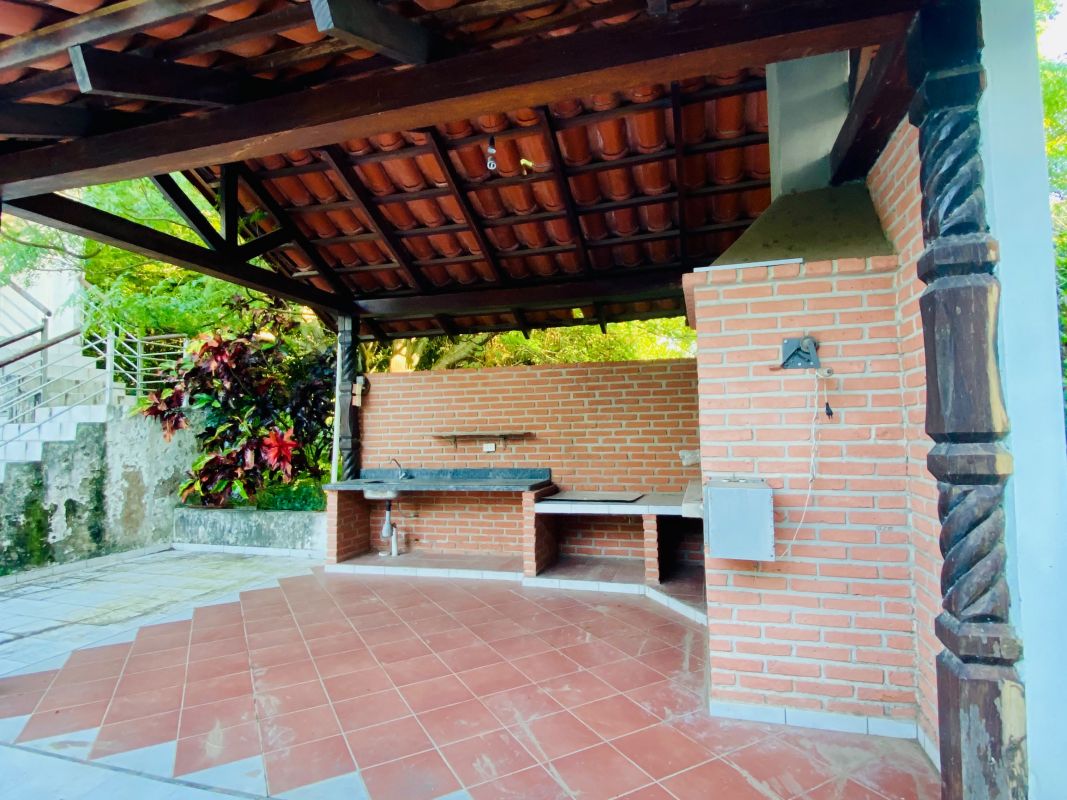 HERMOSA CASA EN LAGUNA AZUL — imagen 4
