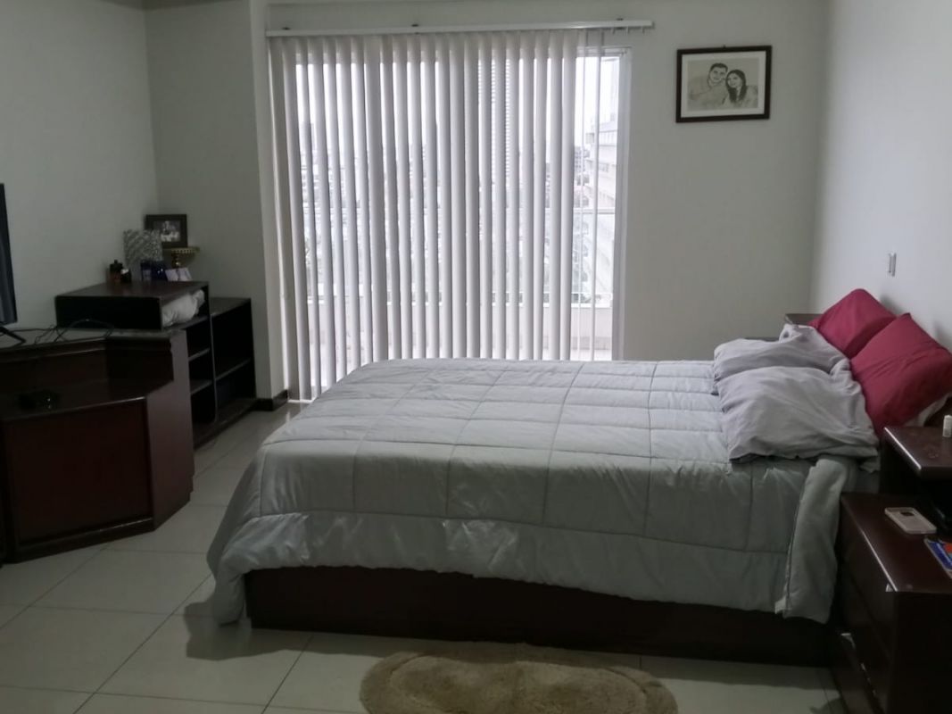 Amplio Dpto. en venta en 10mo. Piso del Edif. Punta del Este — imagen 9