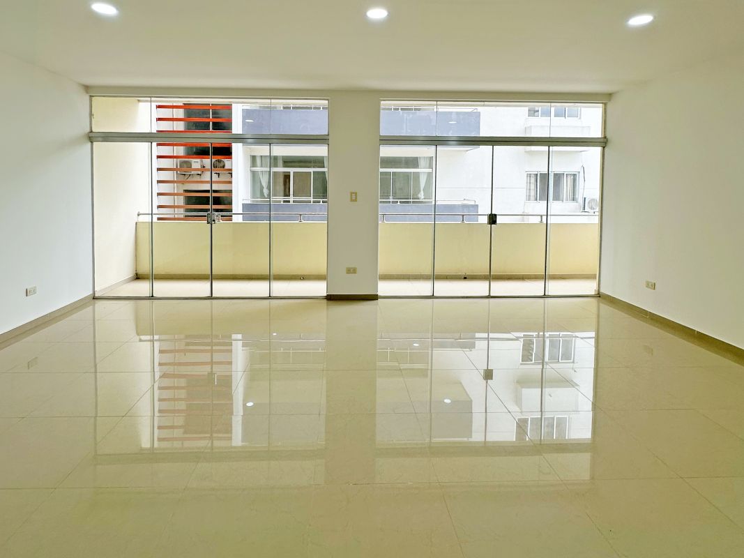 Depto de 170m2 Condominio Florencia — imagen 3