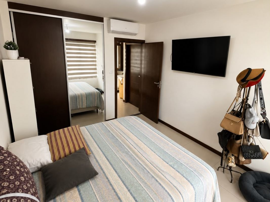 DEPARTAMENTO EN EQUIPETROL 2 DORMITORIOS CON PARQUEO — imagen 8