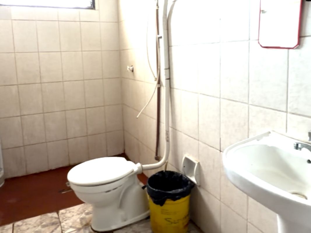 CASA COMERCIAL DE 3 PLANTAS — imagen 14