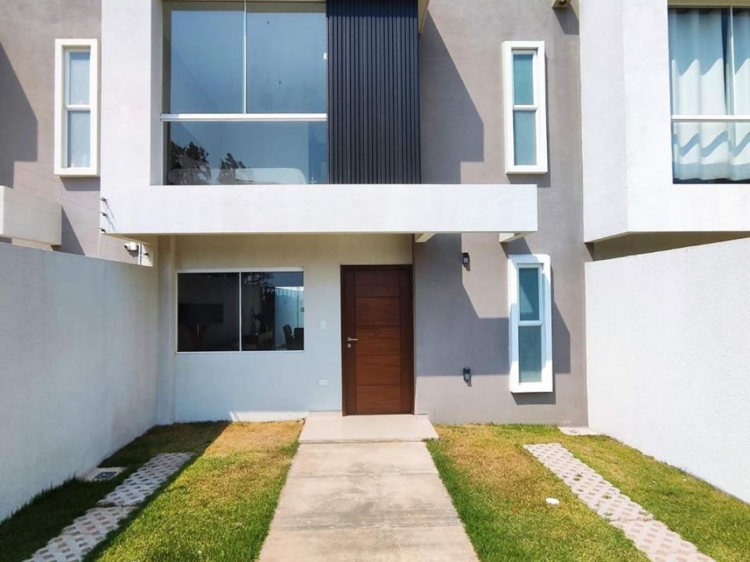 "EN PRE-VENTA, CASAS A ESTRENAR, URBANIZACIÓN MOTACÚ NORTE, FASE 2" — imagen 14
