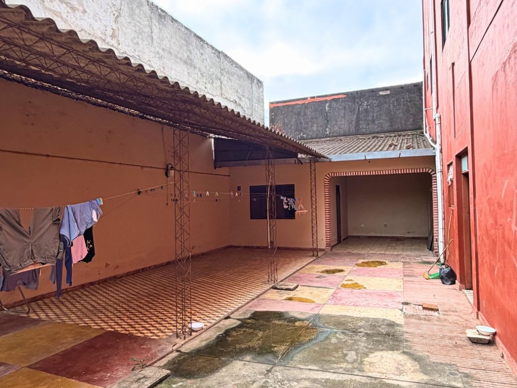 CASA COMERCIAL DE 3 PLANTAS — imagen 6