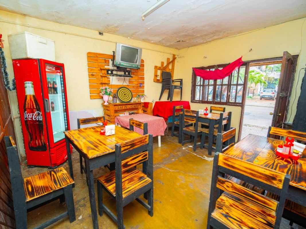 CASA COMERCIAL EN VENTA — imagen 6
