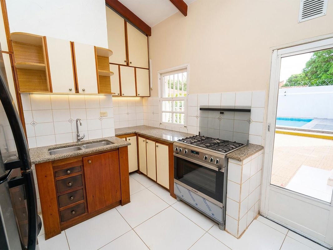 Casa de 3 dorm. de 720 m2 — imagen 10
