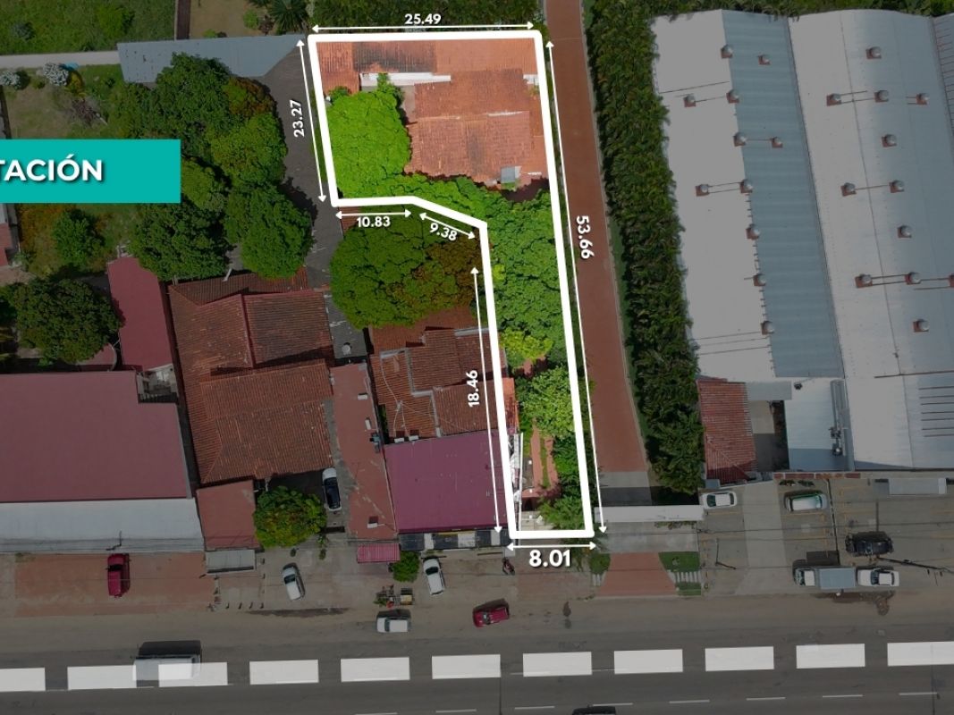 AMPLIA CASA EN VENTA, SOBRE AVENIDA BANZER, DE 772.25 M2, ZONA NORTE — imagen 8
