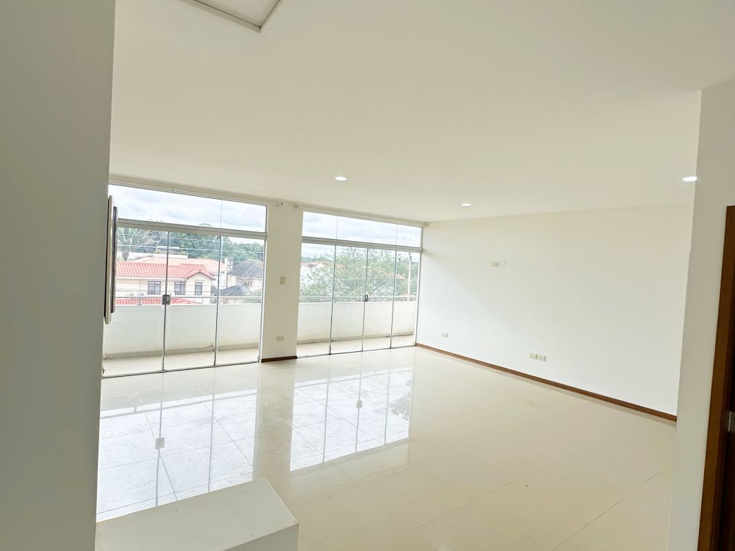 Depto de 180m2 Condominio Florencia — imagen 4