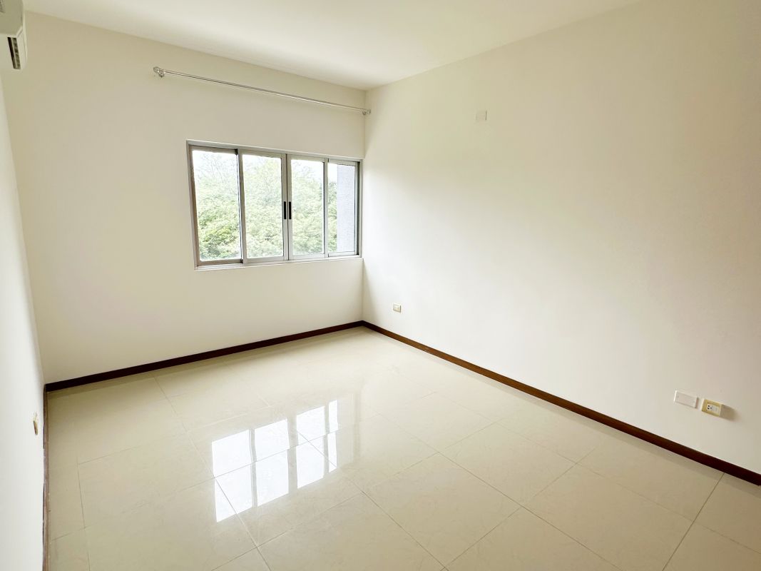 Depto de 180m2 Condominio Florencia — imagen 20