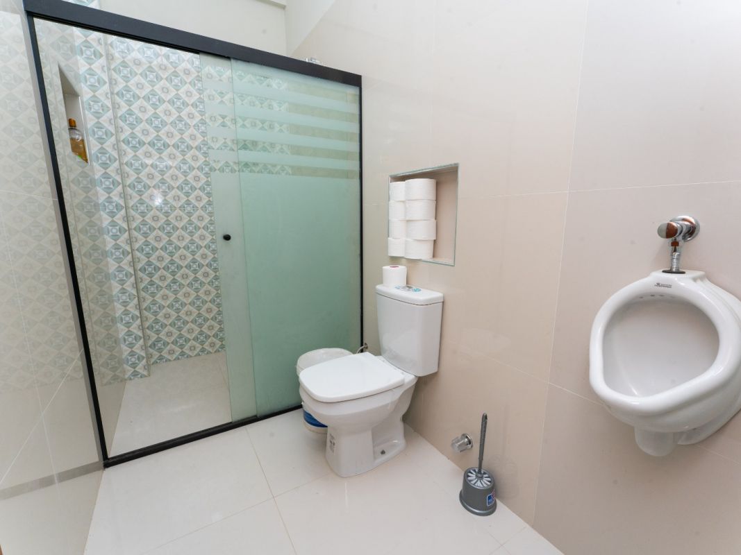 CASA EN VENTA CON GALPON — imagen 16