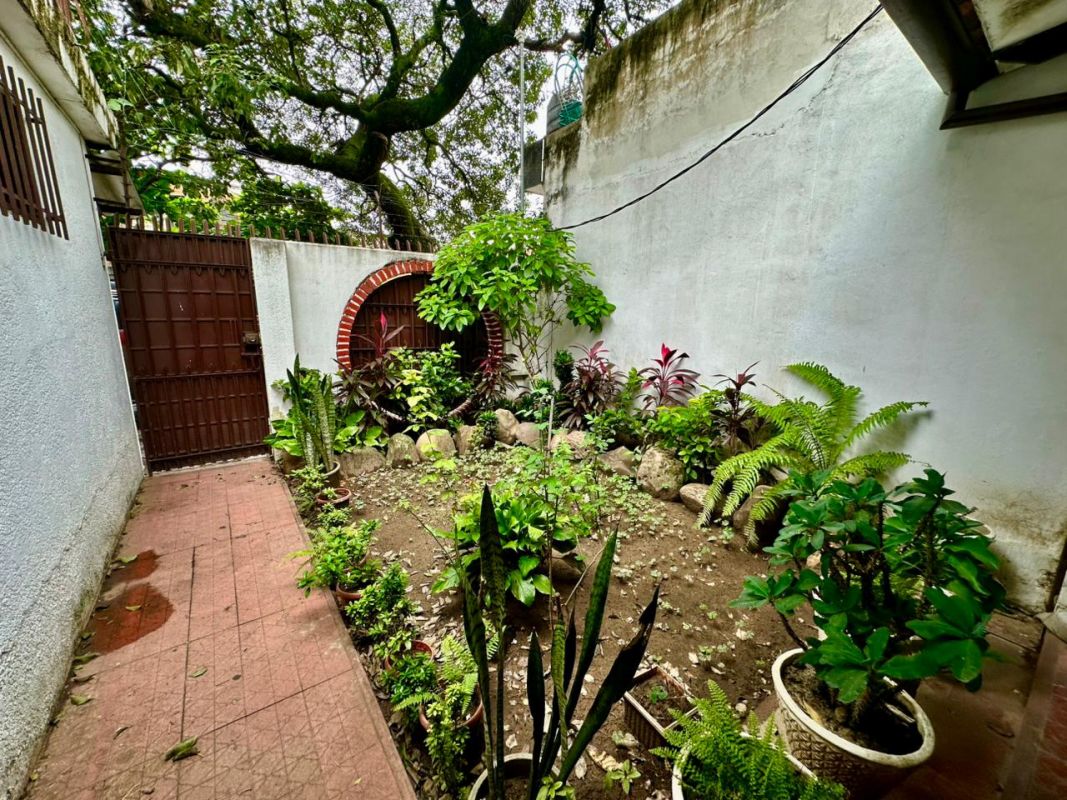 "CASA COMERCIAL EN VENTA, DE 480,80  M2, DE 2 PLANTAS, SOBRE CALLE CAMPERO" — imagen 4