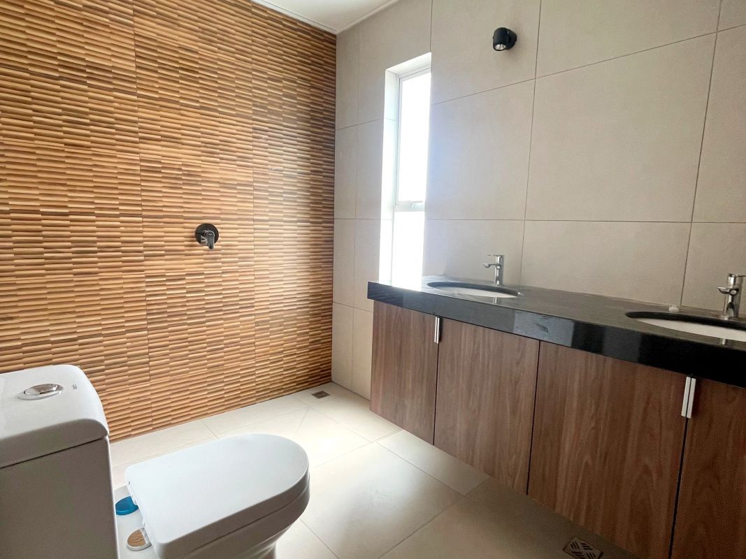 "EN PRE-VENTA, CASAS A ESTRENAR, URBANIZACIÓN MOTACÚ NORTE, FASE 2" — imagen 10