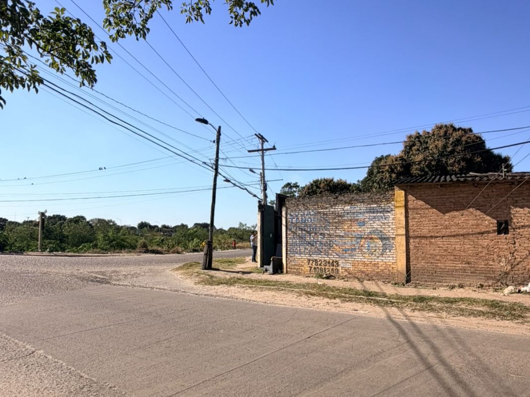 TERRENO EN VENTA SOBRE AVENIDA Y EN ESQUINA — imagen 2