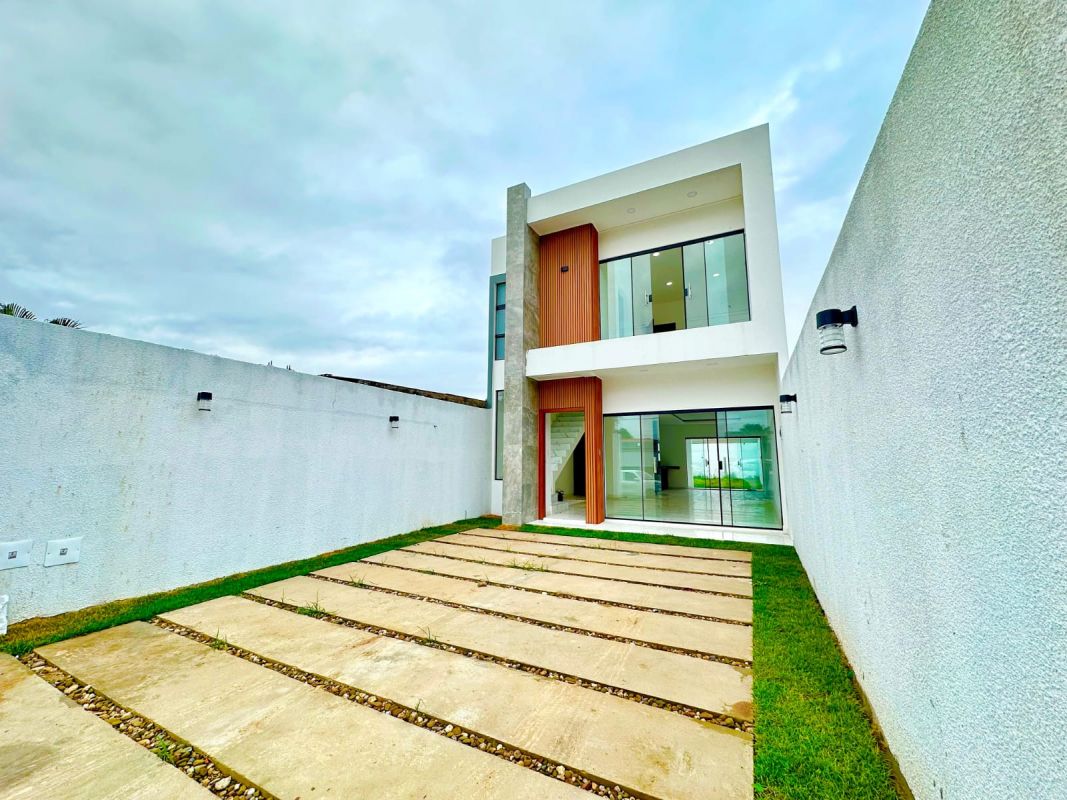 CASA A ESTRENAR DE DOS PLANTAS AV. INTERNACIONAL (PARALELA A AV. SANTOS DUMONT) — imagen 10