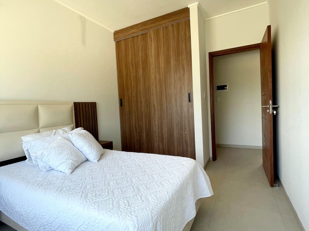 "EN PRE-VENTA, CASAS A ESTRENAR, URBANIZACIÓN MOTACÚ NORTE, FASE 2" — imagen 12