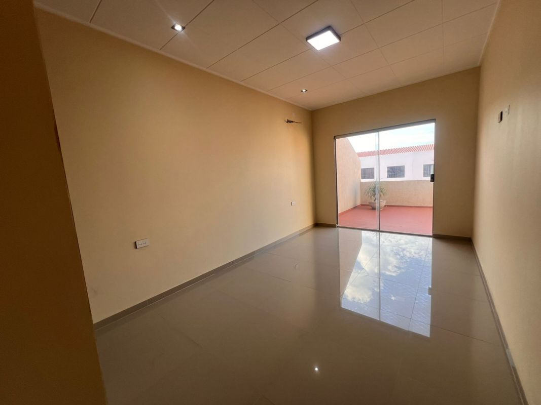 CASA DE 4 DORMITORIOS AV SANTOS DUMONT — imagen 14