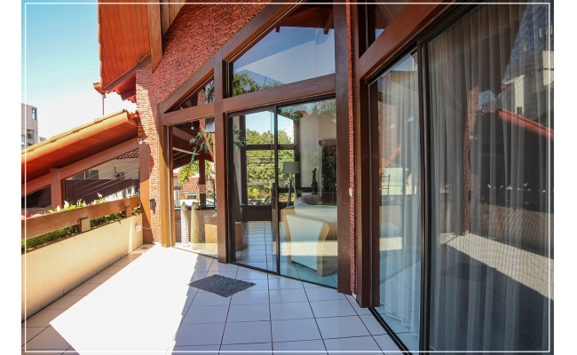 Casa Lujosa en Sirari — imagen 13