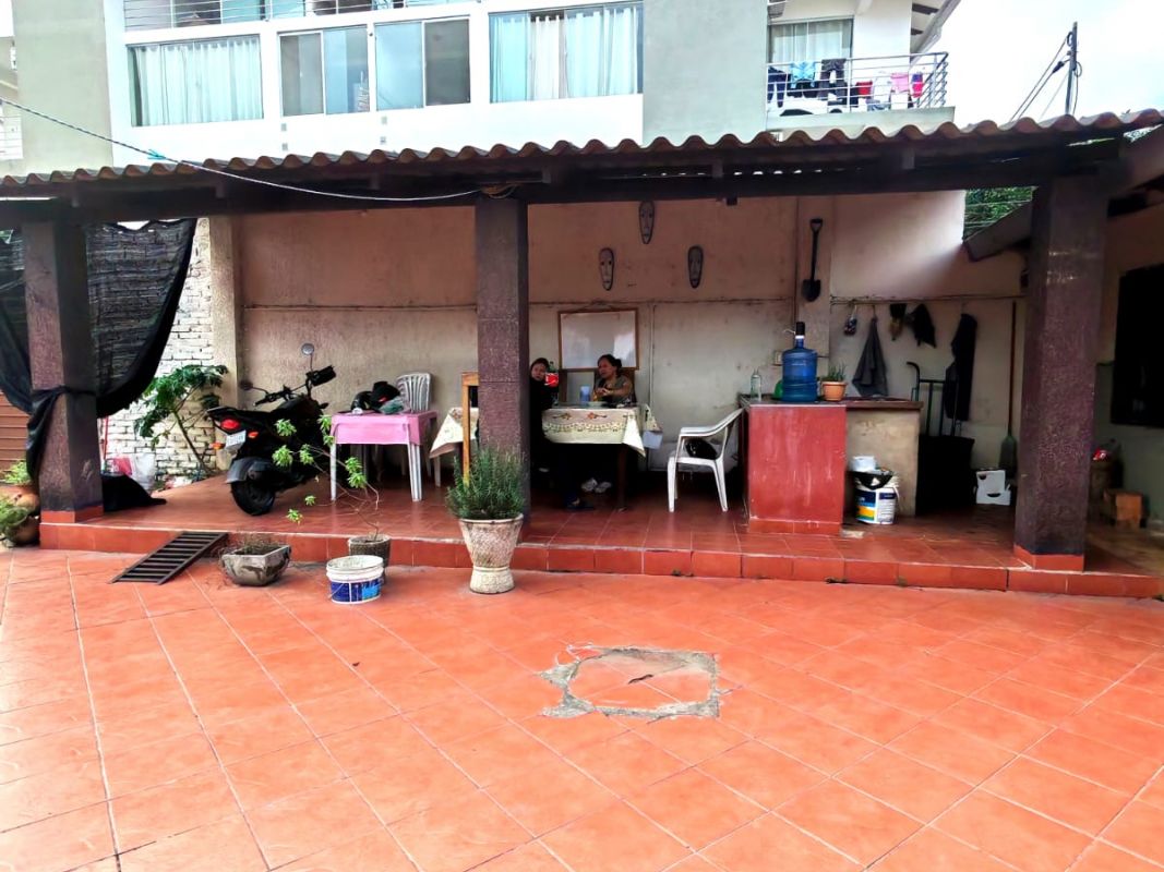 CASA EN VENTA, ZONA EL ABASTO ANTIGUO — imagen 3